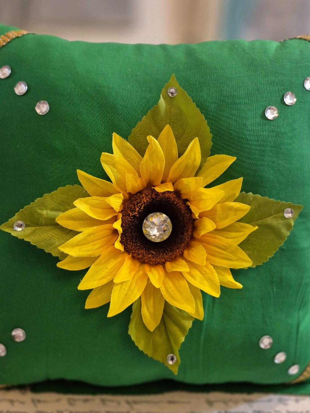 Handmade 16X16 Floral Decorative Throw Pillow Green.